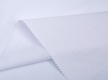 Come ottimizzare l'input delle risorse nella produzione di abbigliamento attraverso interline a bassa temperatura?